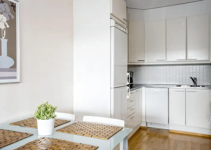 Kotimaailma - Saunallinen Kaksio Isolla Parvekkeella - Verstaankatu Διαμέρισμα *